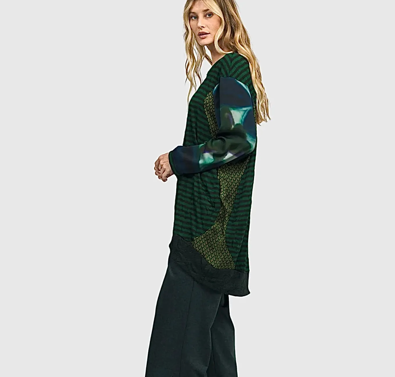 AT609F Anthea Tunic Top Forest