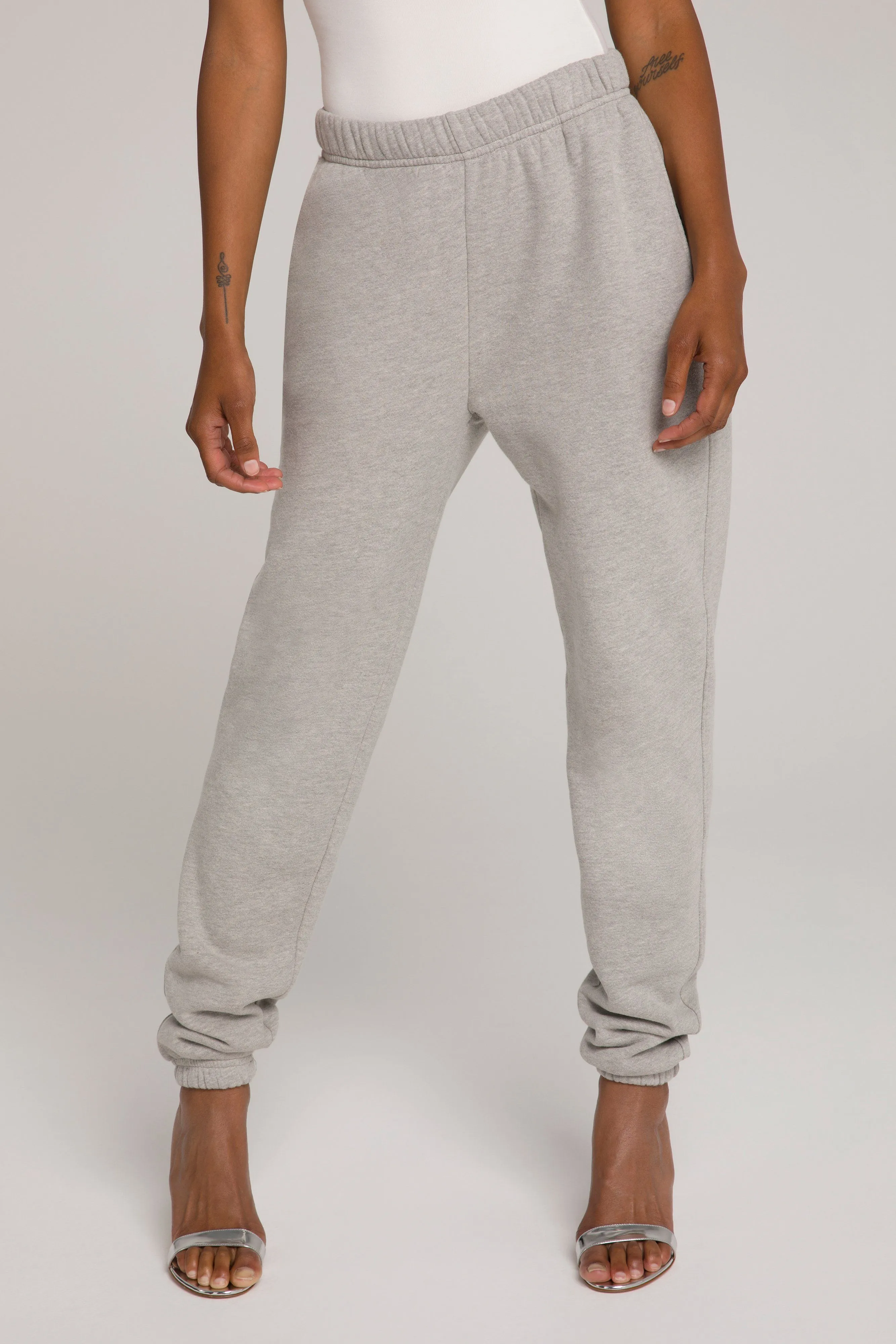 BOYFRIEND SWEATPANTS | HEATHER GREY001