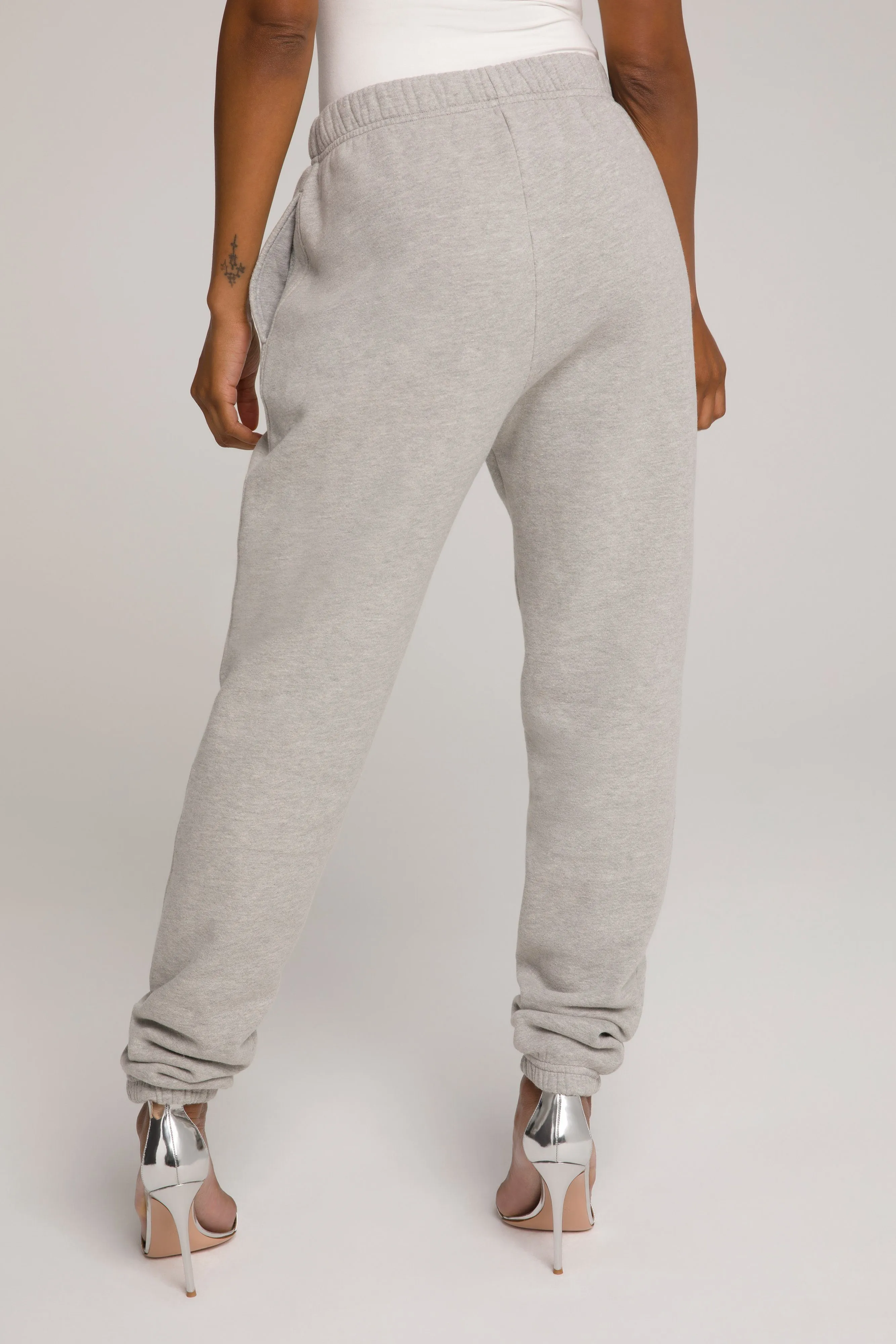 BOYFRIEND SWEATPANTS | HEATHER GREY001