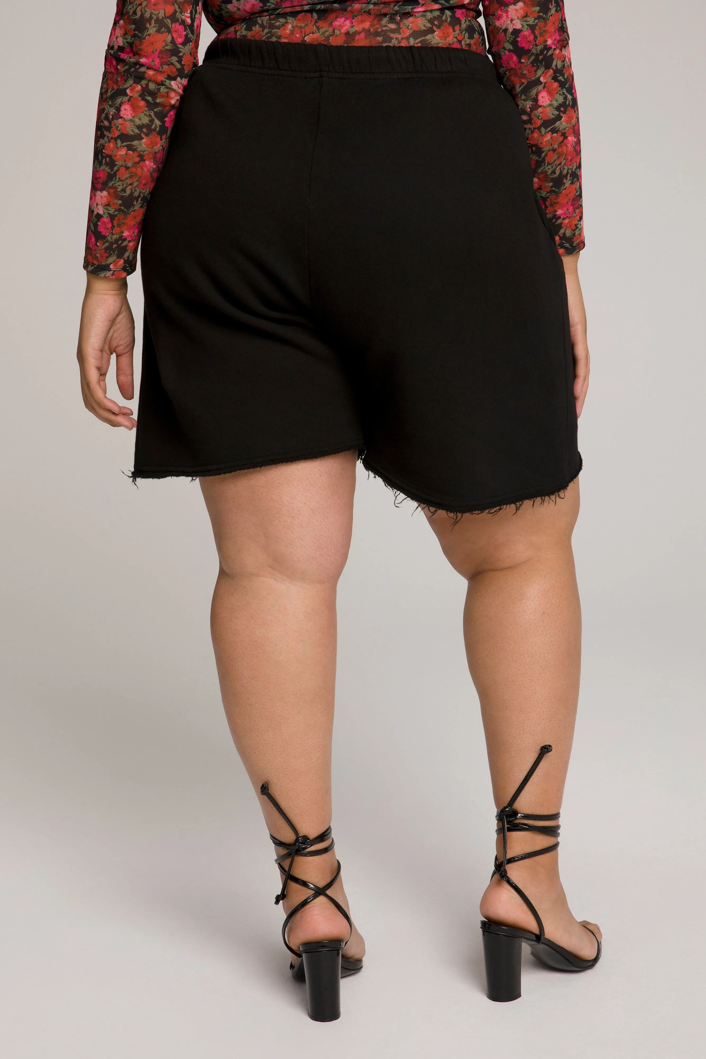 BOYFRIEND SWEATSHORT | BLACK001