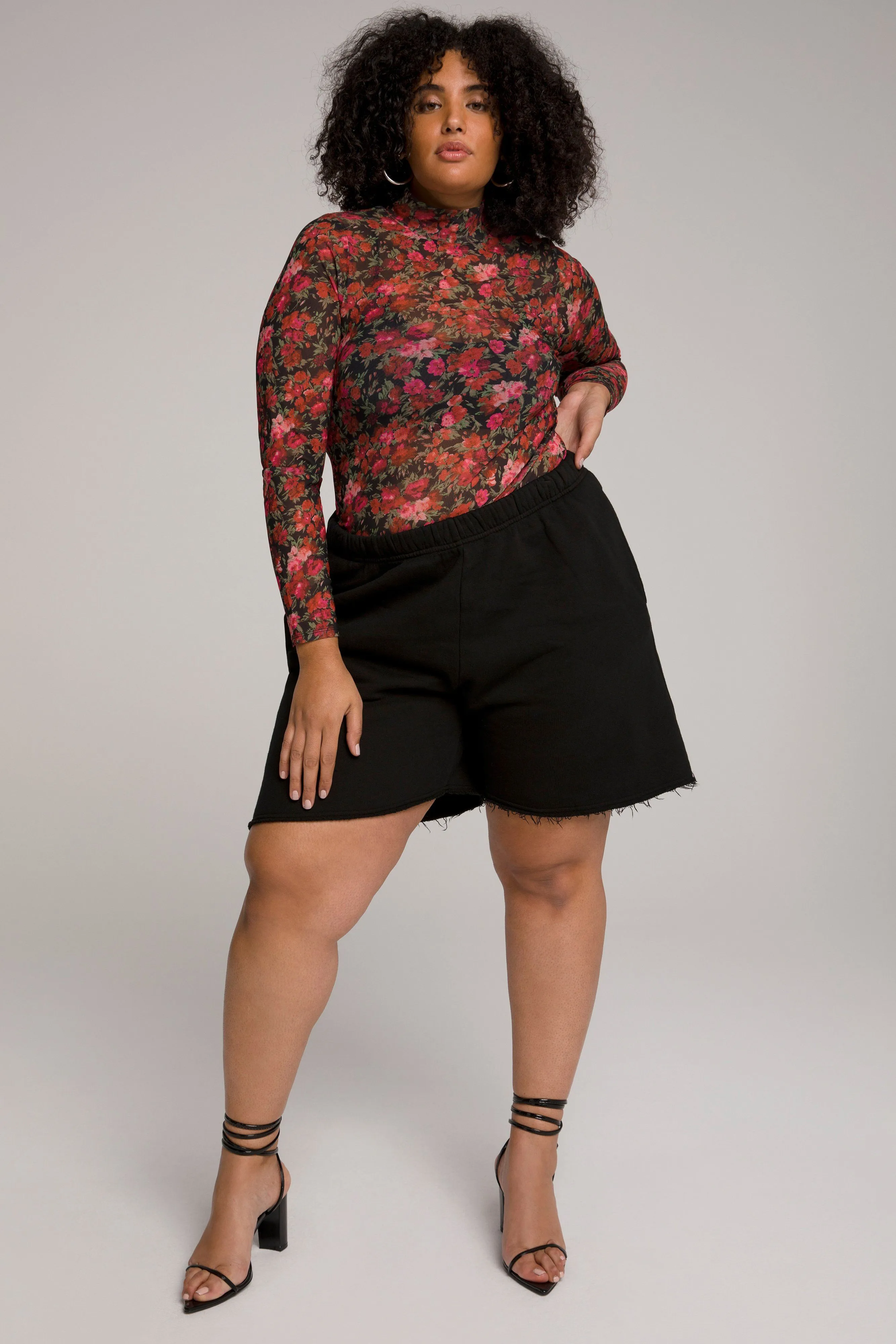 BOYFRIEND SWEATSHORT | BLACK001