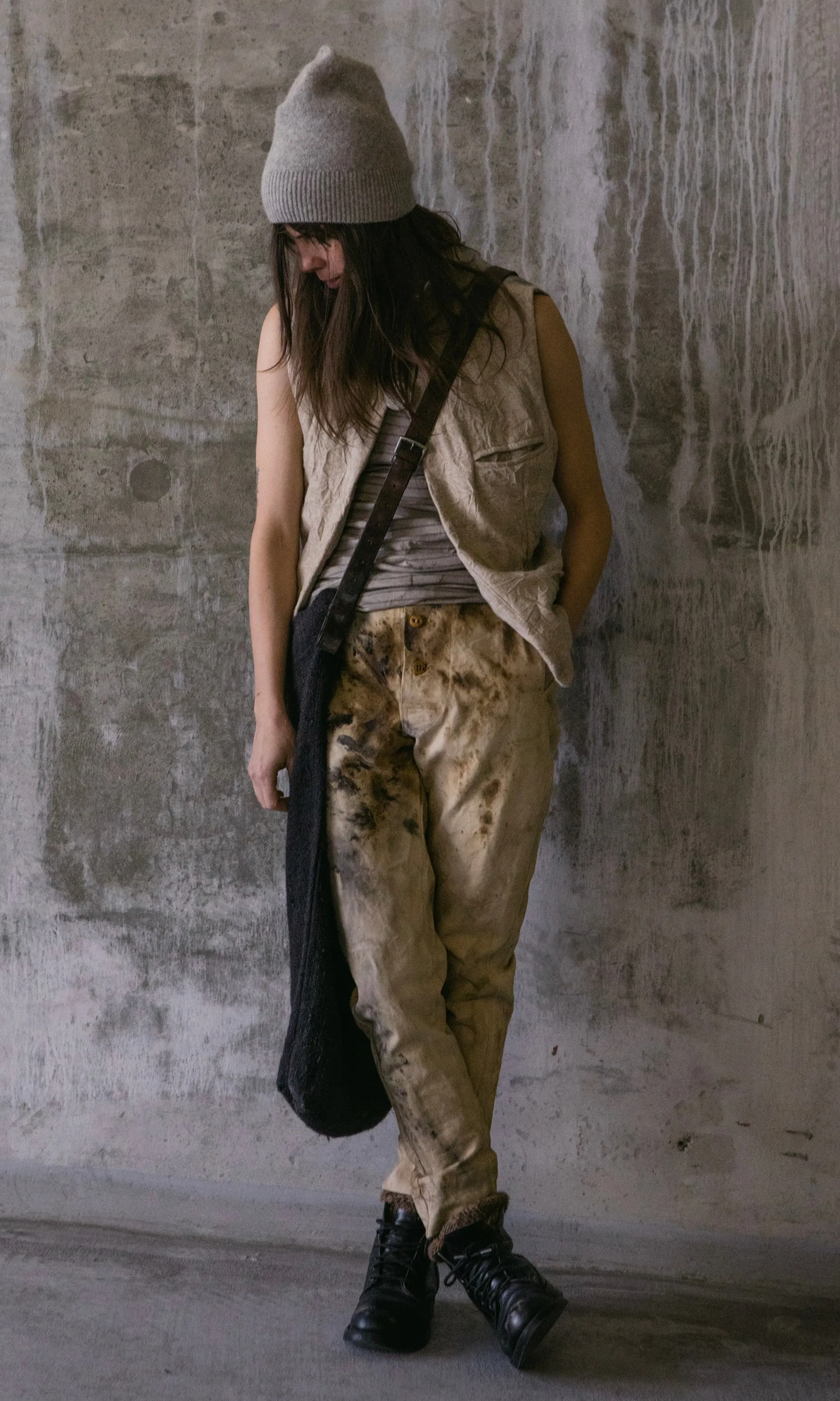 CRINKLED WOOL VEST