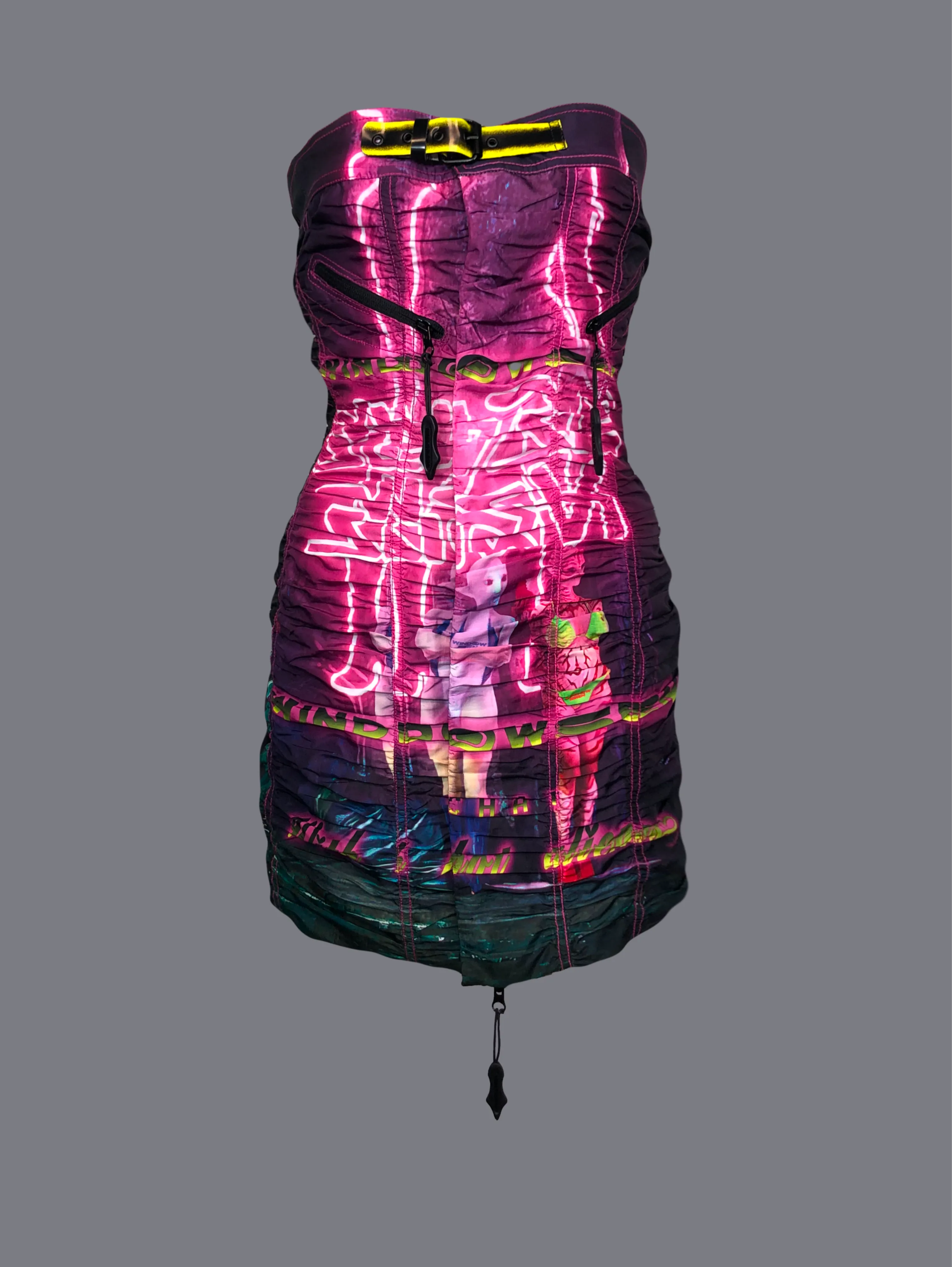 GRAPHIC RUCHED DRESS
