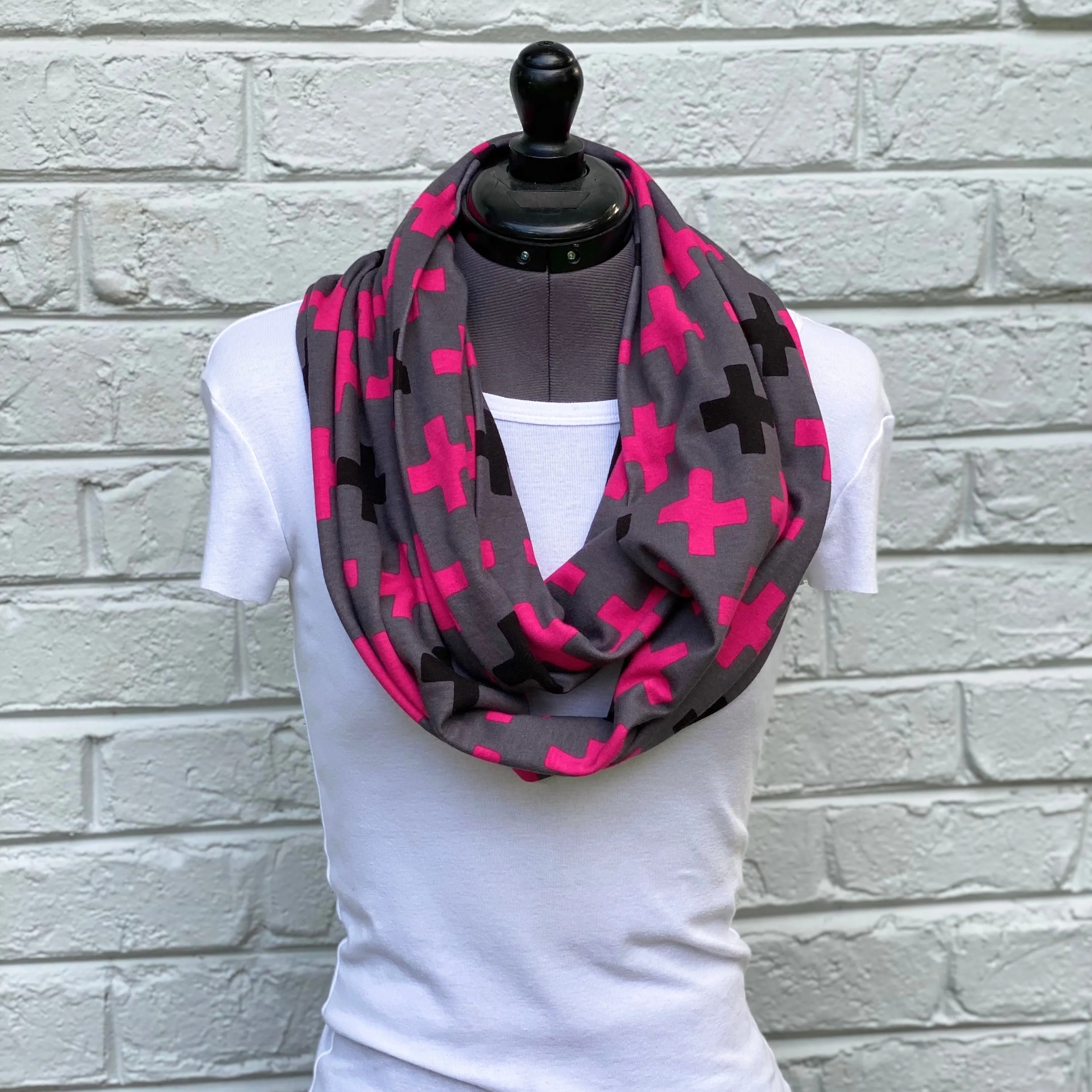 Infinity Scarf Gray Cross