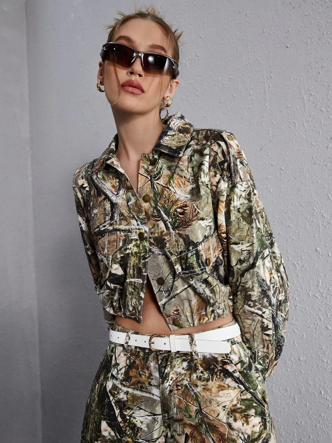 Plants Print Drop Shoulder Crop Denim Jacket