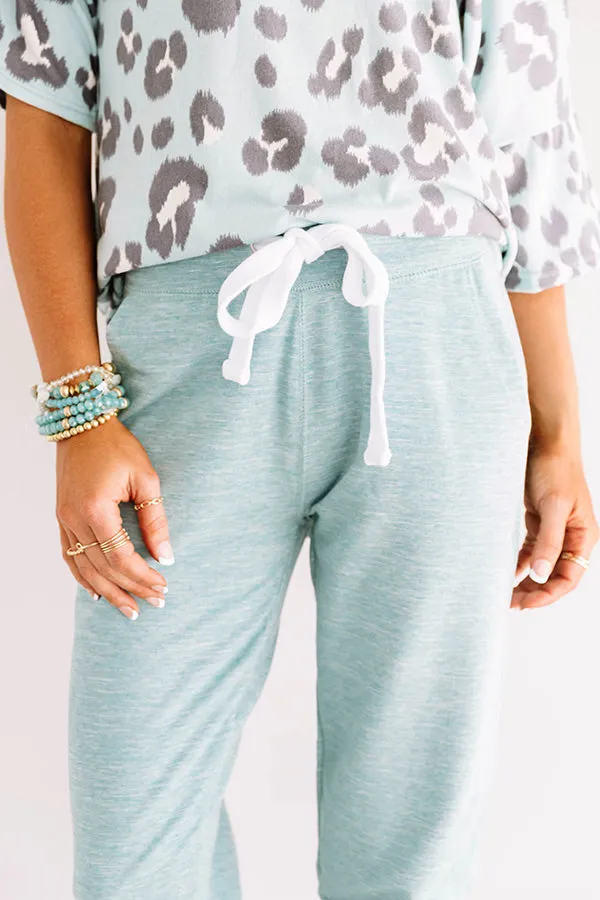 Play It Cozy Midrise Joggers in Limpet Shell