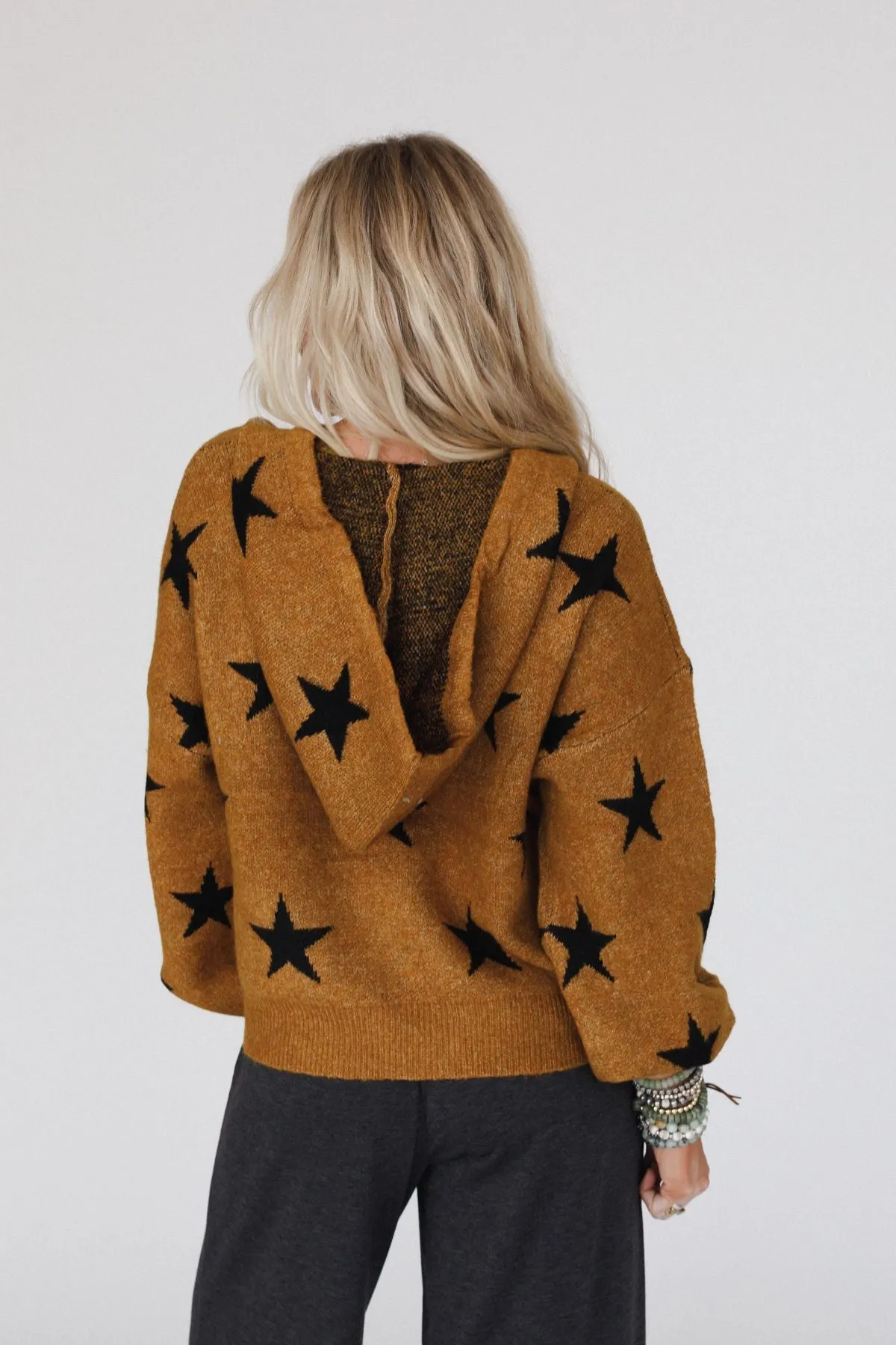 Starborn Hoodie Sweater - Camel